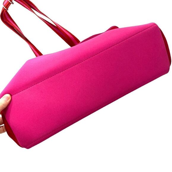 NEW Summersalt x FABFITFUN The Perfect Beach Tote Hot pink - Picture 9 of 11